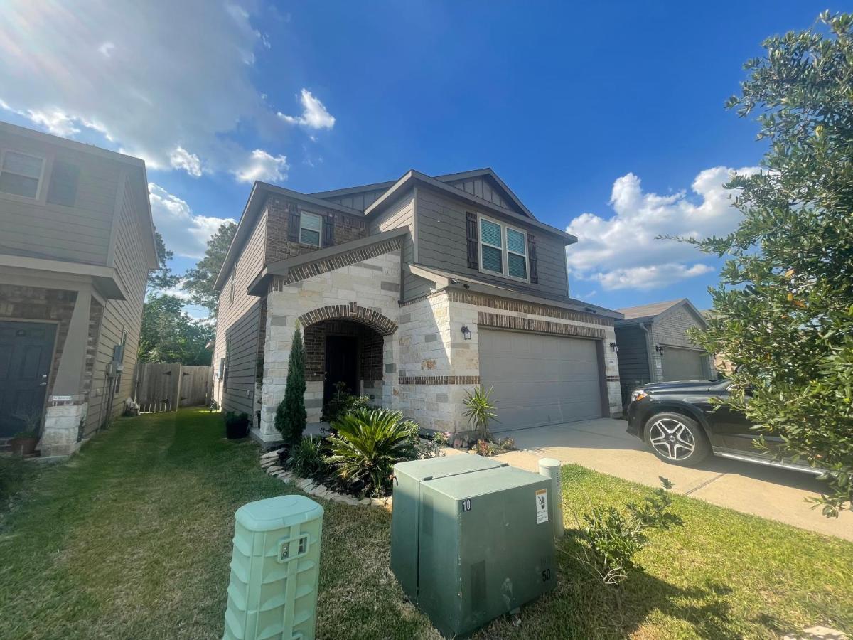 N-E-G House - Near David Wayne Hooks Airport Villa Houston Bagian luar foto